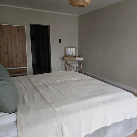 Apartmán Eastside Apartments-apartament Rodzinny Przy Deptaku Zdrojowa 12 *