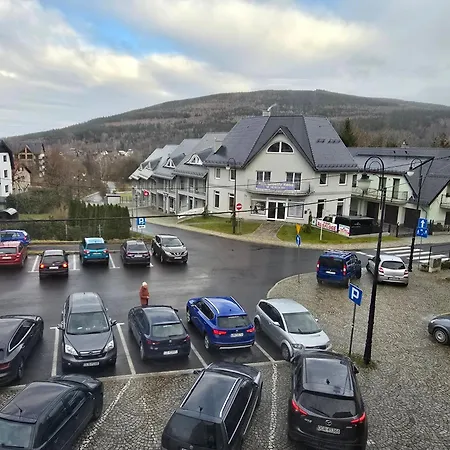 Eastside Apartments-apartament Rodzinny Przy Deptaku Zdrojowa 12 Świeradów-Zdrój