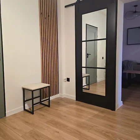 Eastside Apartments-apartament Rodzinny Przy Deptaku Zdrojowa 12