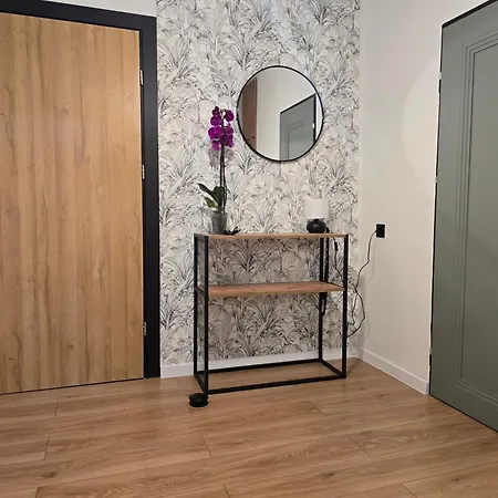 Eastside Apartments-apartament Rodzinny Przy Deptaku Zdrojowa 12