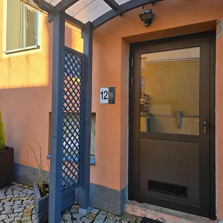 Eastside Apartments-apartament Rodzinny Przy Deptaku Zdrojowa 12