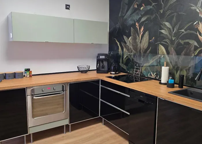 Eastside Apartments-apartament Rodzinny Przy Deptaku Zdrojowa 12 *