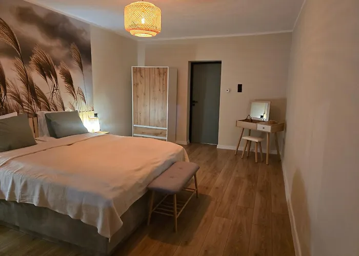 Eastside Apartments-apartament Rodzinny Przy Deptaku Zdrojowa 12