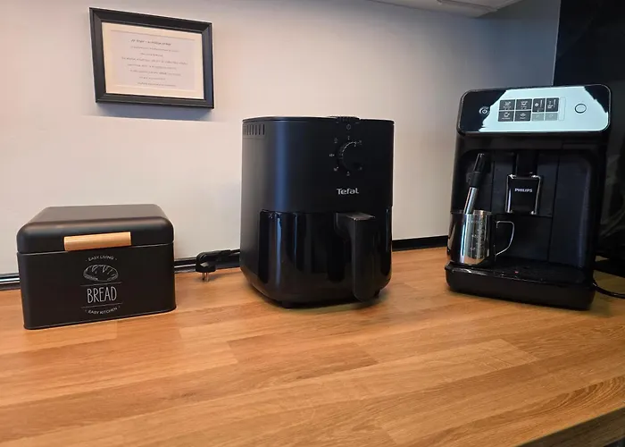 Eastside Apartments-apartament Rodzinny Przy Deptaku Zdrojowa 12 Apartment *