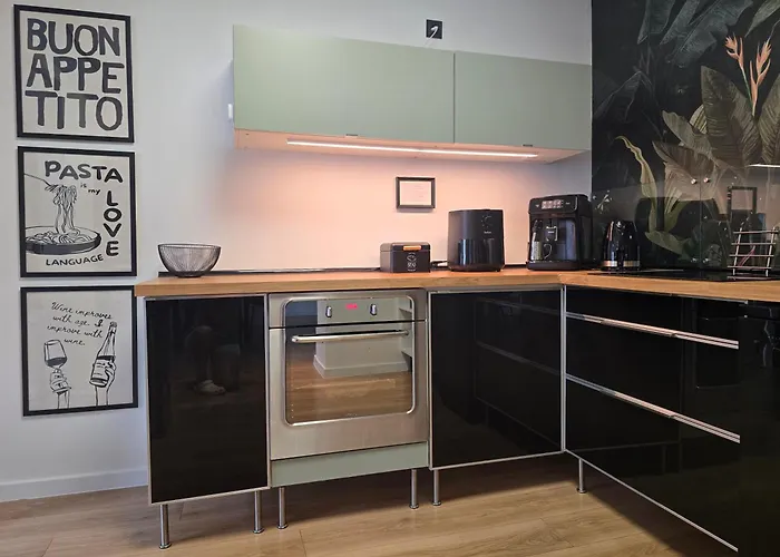 Apartment Eastside Apartments-apartament Rodzinny Przy Deptaku Zdrojowa 12