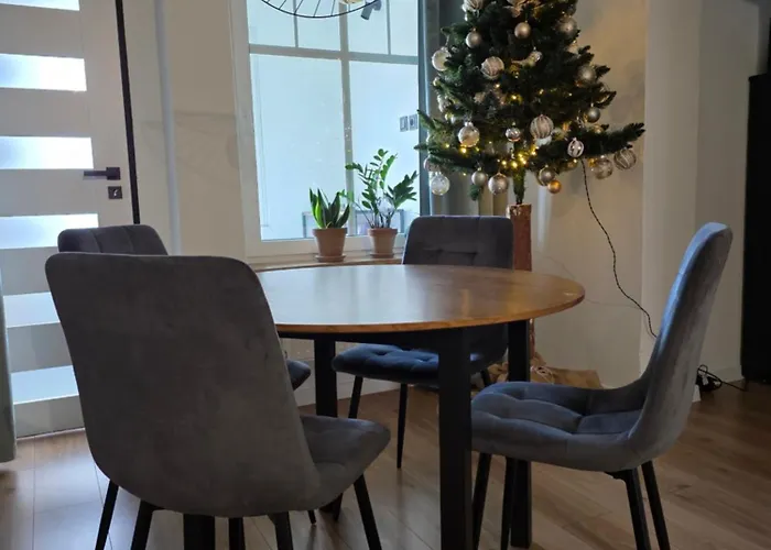 Eastside Apartments-apartament Rodzinny Przy Deptaku Zdrojowa 12 * Swieradow-Zdroj